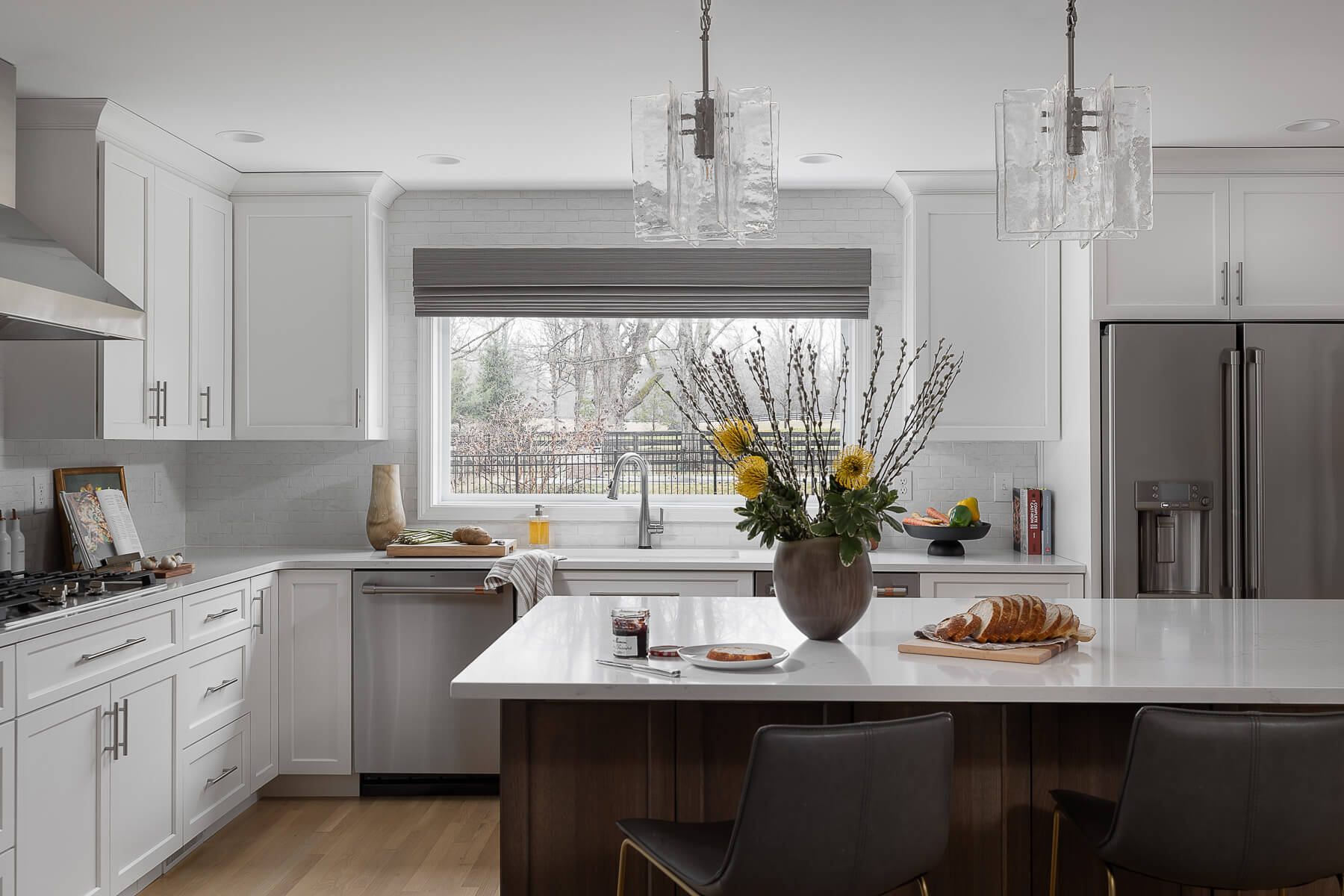 008 11501 Valley View Rd Internet